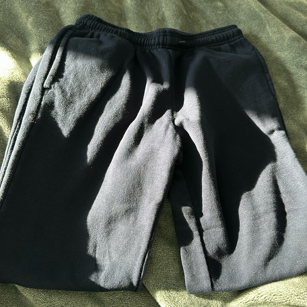 💰BOGO, 1 EQUAL OR LESSER PRICE💰 Gap Kids Soft Pull-On Joggers, Navy